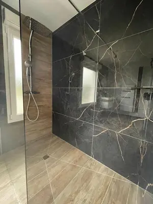 Salle de bains dans l'établissement Escapade de Vauclair
