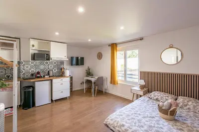 Cuisine ou kitchenette dans l'établissement Plancy Beds Châlons