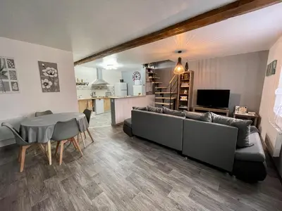 Cuisine ou kitchenette dans l'établissement Maison de village chez Josy