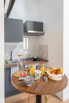 Nourriture dans l'appartement ou à proximité