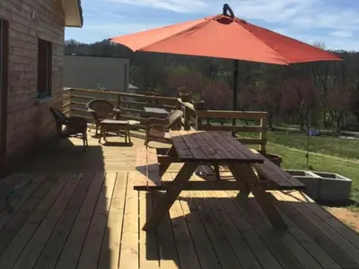 Vue générale sur la montagne ou vue sur la montagne depuis la maison de vacances
