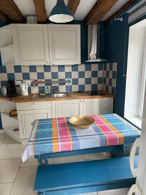 Cuisine ou kitchenette dans l'établissement Cedar Cottage - Disney 30min