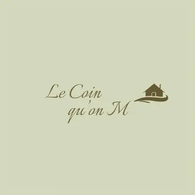 Certificat, récompense, panneau ou autre document affiché dans l'établissement Le coin qu on M