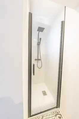 Salle de bains dans l'établissement Le Nid - Appart'Hotel Le Gatsby
