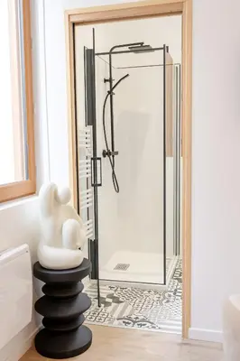 Salle de bains dans l'établissement L'avant-gardiste - Appart'Hotel Le Gatsby