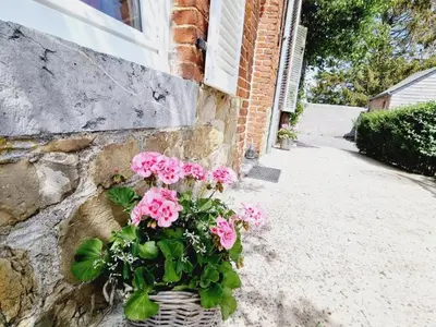Jardin de l'établissement Gîte spacieux avec jardin clos et dortoir à Liessies - FR-1-510-162