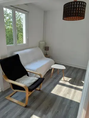 Coin salon dans l'établissement L'escale champenoise , wifi garage parking privè gratuit
