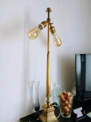 Télévision ou salle de divertissement dans l'établissement Cottage AU TERMINUS 3 climatisé