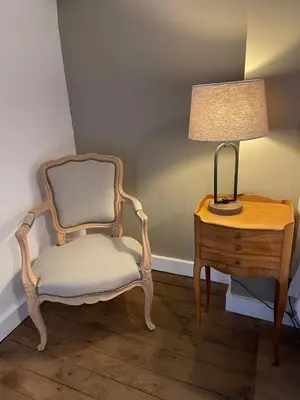 Coin salon dans l'établissement Domaine Des Loches ****