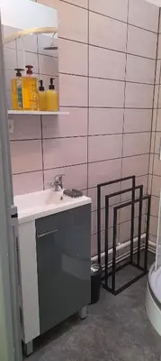 Salle de bains dans l'établissement Gite La Revinoise