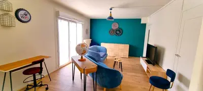 Télévision ou salle de divertissement dans l'établissement Le Douillet par Picardie Homes