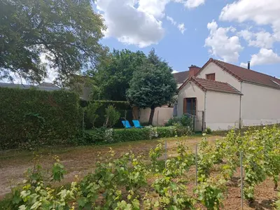 Jardin de l'établissement Gîte indépendant Diz'enreves au cœur des vignes