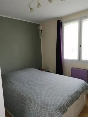 Un ou plusieurs lits dans un hébergement de l'établissement Maison de campagne à Balaives et Butz
