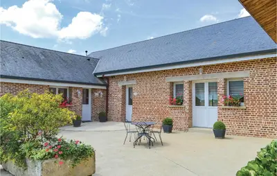 Jardin de l'établissement 3 Bedroom Awesome Home In Roisel