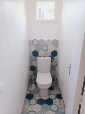Salle de bains dans l'établissement Superbe Appartement en plein centre-ville de Crépy