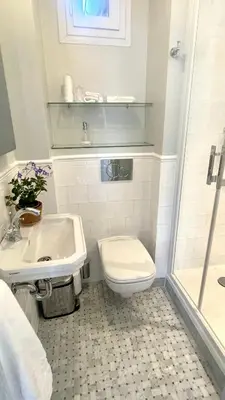 Salle de bains dans l'établissement Petit Vert Appartement premium hypercentre Épernay Terrasse