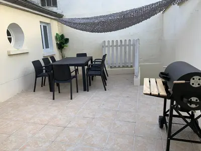 Terrasse ou espace extérieur de l'établissement LA VILLA CAPUCINE
