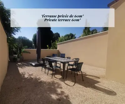 Plan de l'établissement Jacuzzi Terrasse 86 - Terrasse & Climatisation - 4 personnes - BnB Epernay