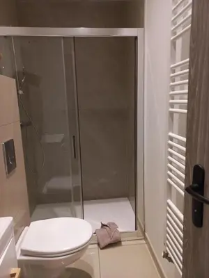 Salle de bains dans l'établissement DOGA Bel appartement 1er étage 4 personnes bebe