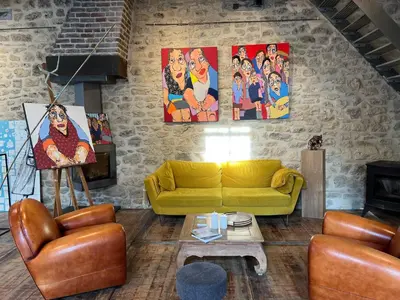 Coin salon dans l'établissement L’Artelier dans ma cour