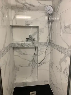 Salle de bains dans l'établissement Île aux Palmiers Appartement familial proche Disneyland