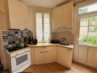 Cuisine ou kitchenette dans l'établissement L'inattendue
