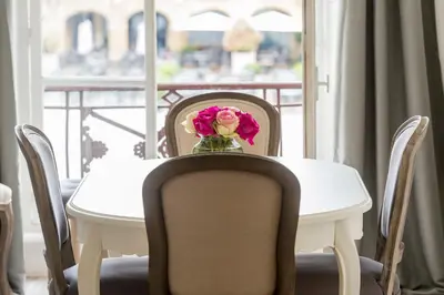 Plan de l'établissement Suites Mana - Bleu Pacifique - Vue sur Place Ducale avec Parking privé inclus