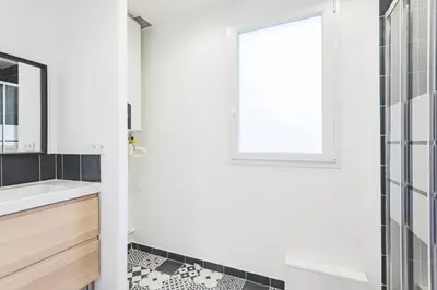 Salle de bains dans l'établissement Lumineux Proche Cathédrale