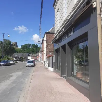 Quartier de l'hôtel ou autre quartier proche