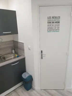 Cuisine ou kitchenette dans l'établissement GLM GROUPE - GLM Résidences 1