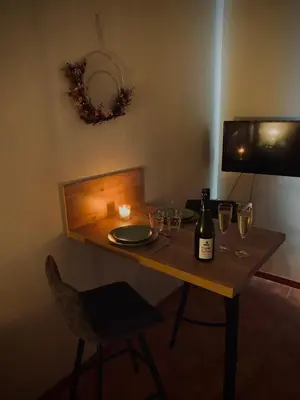 Boissons dans l'établissement Logement, plein centre du village de Verzy