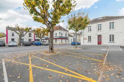 Quartier de l'hôtel ou autre quartier proche