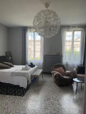 Un ou plusieurs lits dans un hébergement de l'établissement Home in Oiry