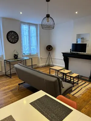 Plan de l'établissement Le voltaire 1 chez Adrien