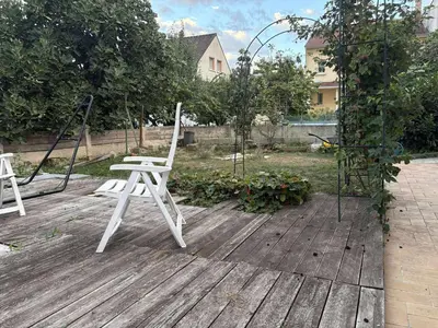Jardin de l'établissement Le Ranch - chambres d'hôtes - proche centre ville