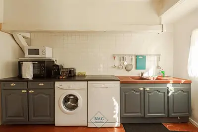Cuisine ou kitchenette dans l'établissement La Creste Disneyland Bmyguest