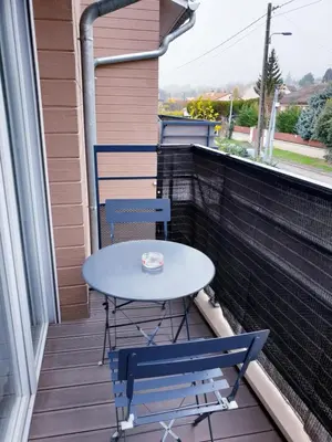 Balcon ou terrasse dans l'établissement Appartement studio O fil de l'O à 12 kilomètres de Disneyland Paris