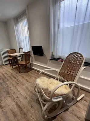Télévision ou salle de divertissement dans l'établissement Studio 1 des Remparts à 5 mins de Charleville-Mézières