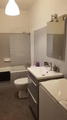 Salle de bains dans l'établissement Studio au pays du Champagne