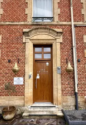 Façade ou entrée de l'établissement Studio 2 des Remparts à 5mins de Charleville-Mézières