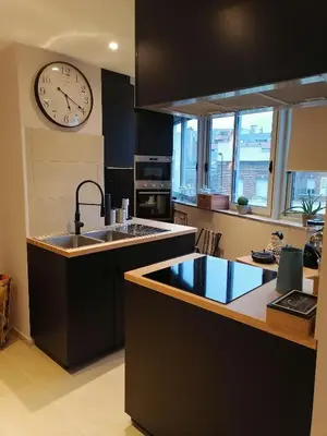 Cuisine ou kitchenette dans l'établissement Le Paul Chandon Centre-ville 4 pers Parking privé 2 places