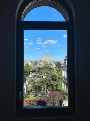 Plan de l'établissement Le Haut 33 : Maison bourgeoise de caractère à Laon