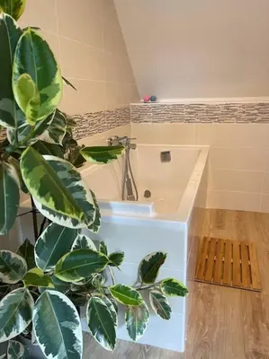 Plan de l'établissement Maison de vacances dans un village de charme