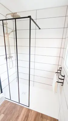 Salle de bains dans l'établissement Maison Lombardi - Gite 6 Personnes 4 étoiles