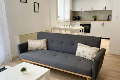 Cuisine ou kitchenette dans l'établissement L’esplanade - Super 3 pièces refait à neuf - Reims