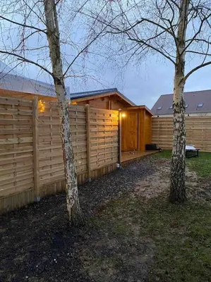Plan de l'établissement L'Enseigne -Location de 2 chalets privatifs avec Spa