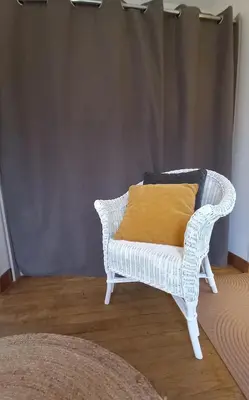 Coin salon dans l'établissement Au bord du Vilpion