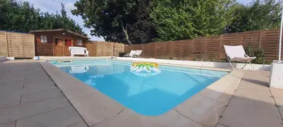 Piscine de l'établissement Super Appartement 3 pièces avec Piscine ou située à proximité