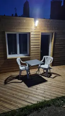 Plan de l'établissement Le petit Château Avesnois - Studio en rez de jardin avec terrasse privée