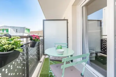 Balcon ou terrasse dans l'établissement The Sunshine- Appart cosy proche Paris-Disney avec Parking privé dans résidence